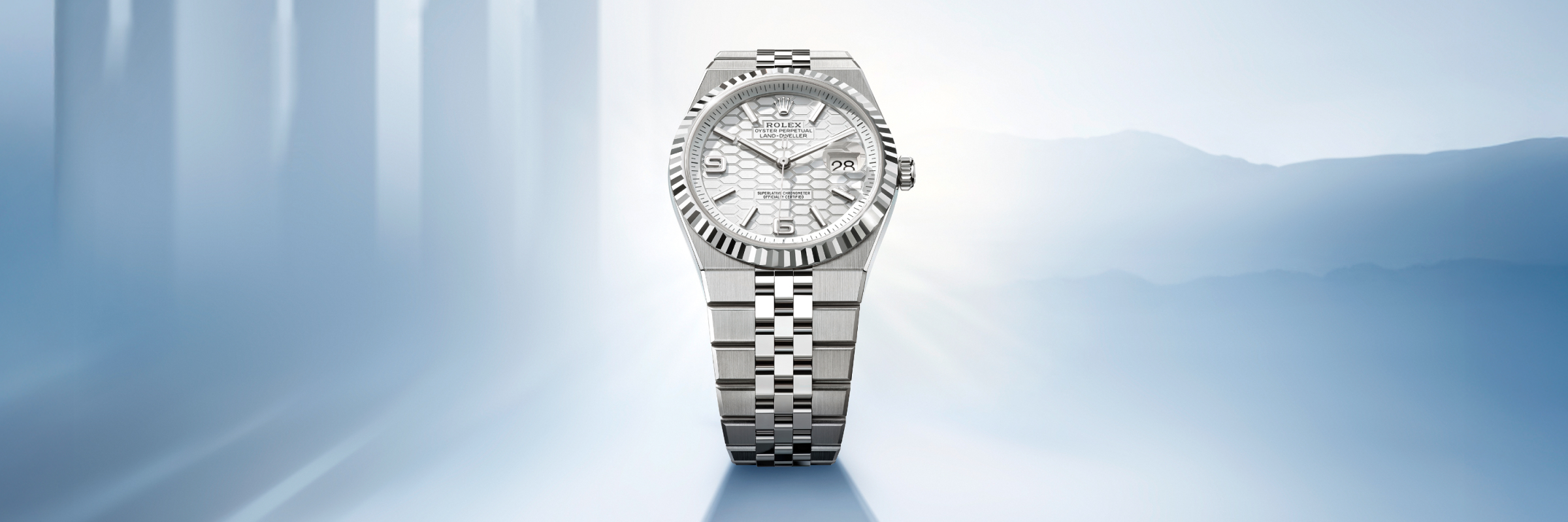 Rolex Land-Dweller 40 in Oystersteel, M127334-0001