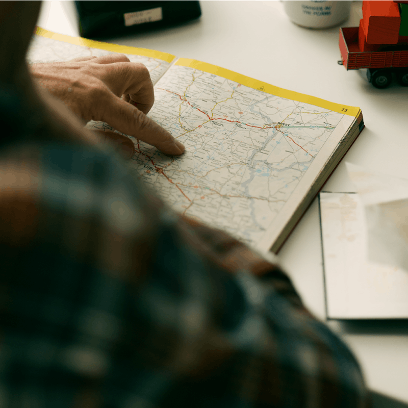 Transportledare planerar rutter