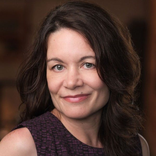 Jennifer Woodard