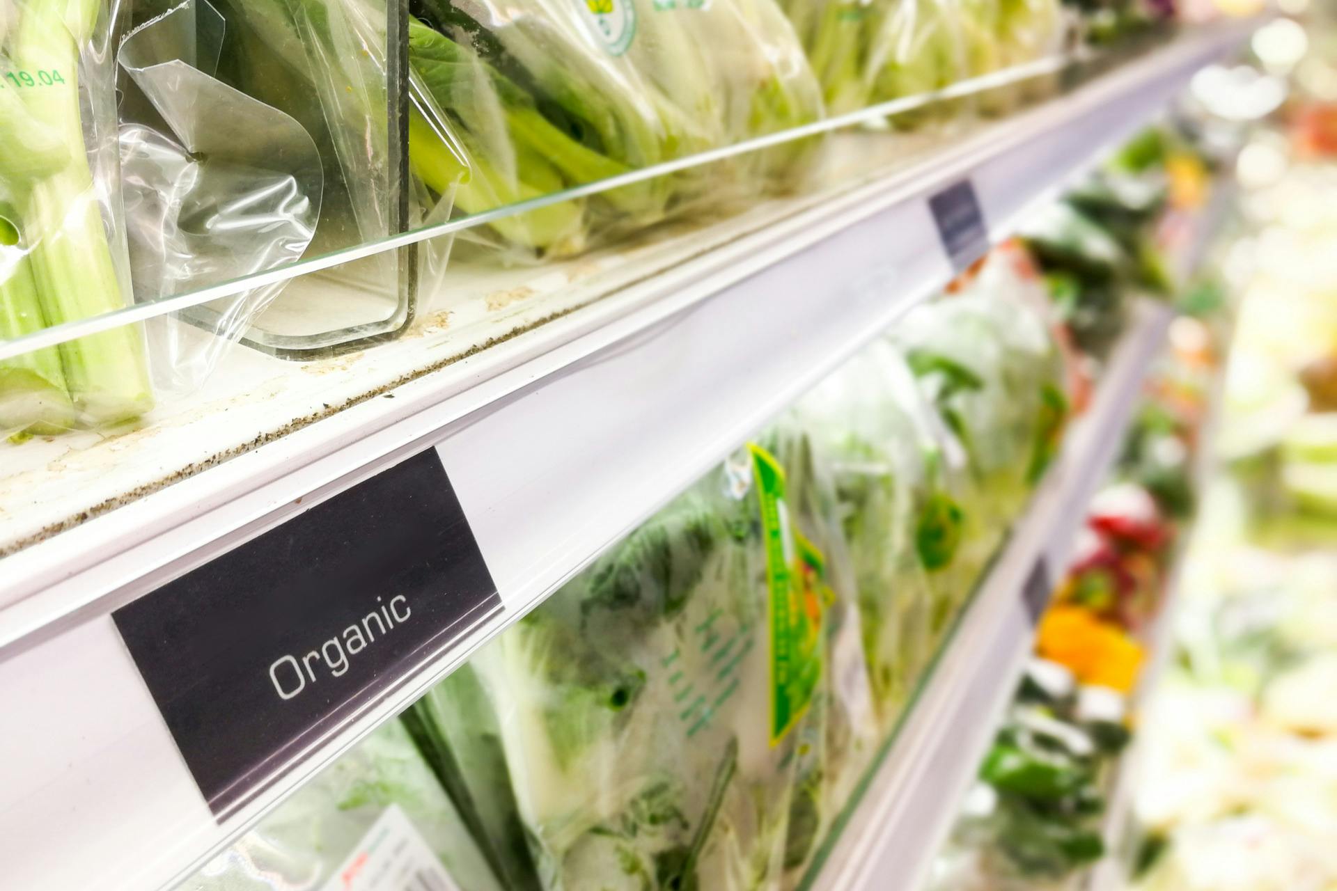 organic produce in grocery store