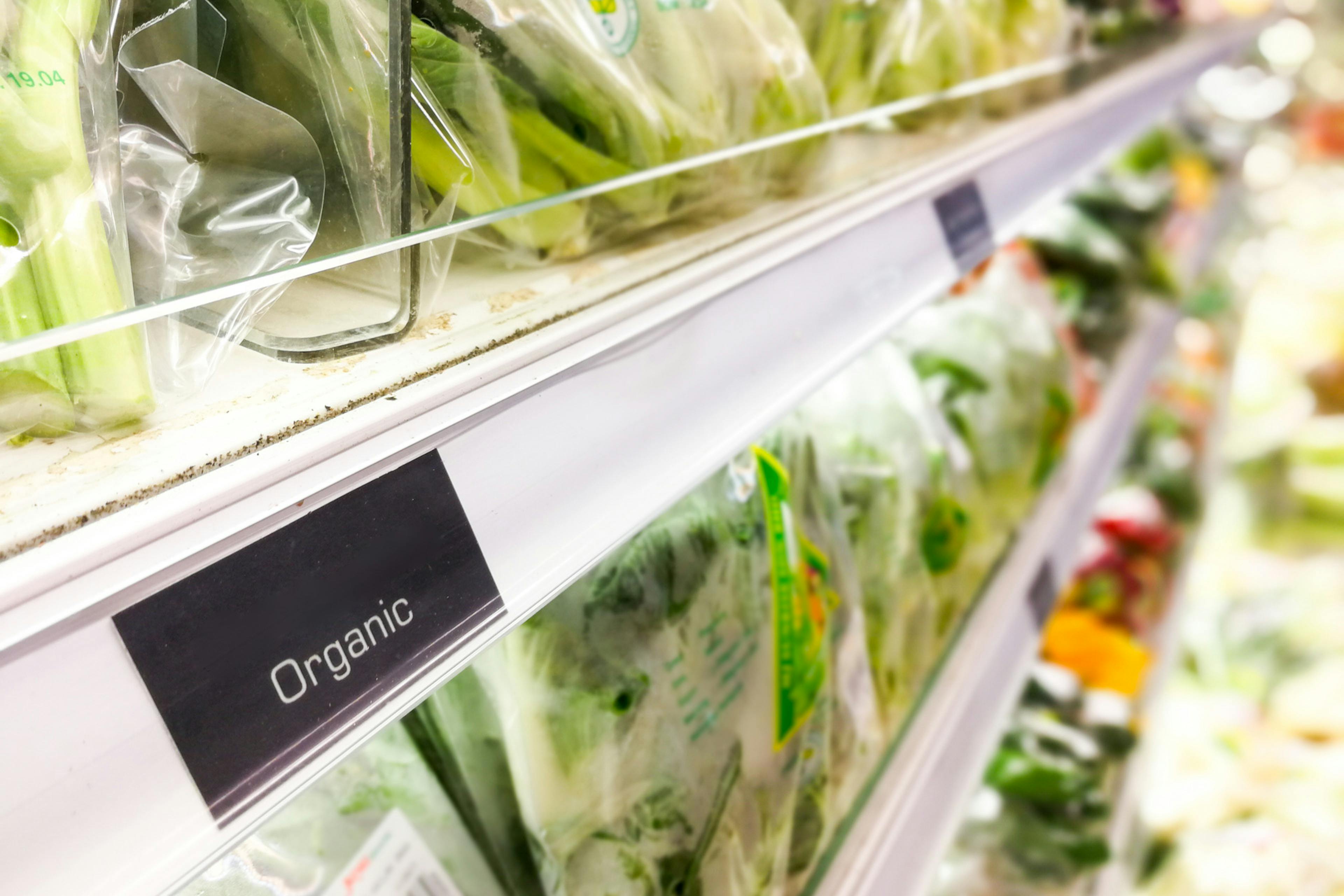 organic produce in grocery store
