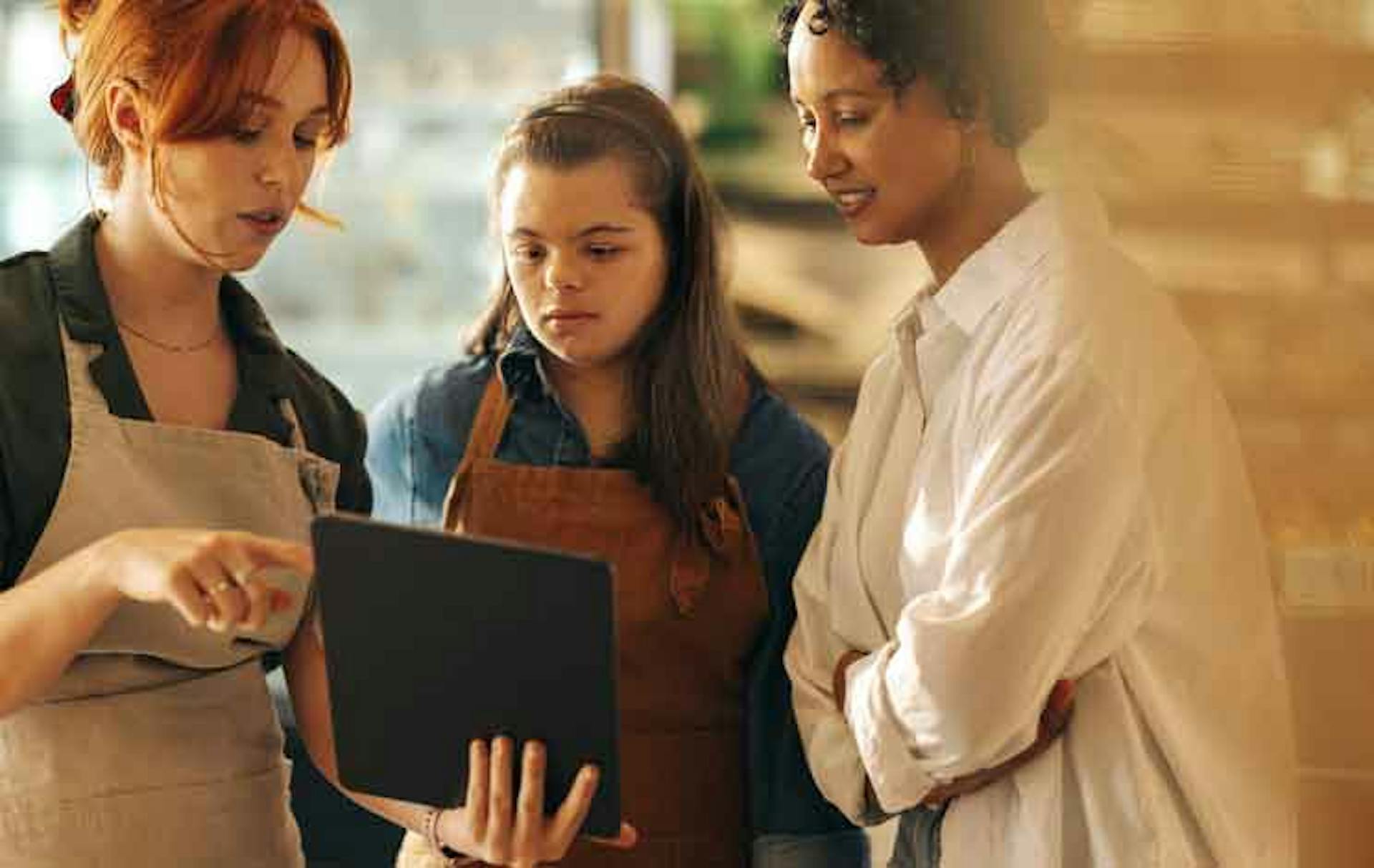 Managers and employees forecasting schedules with Logile