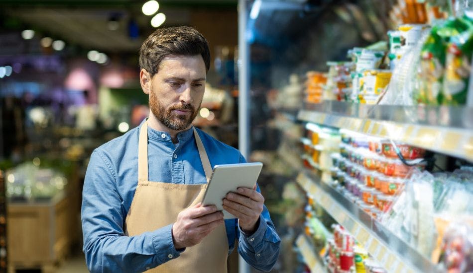 Store Leader using tablet