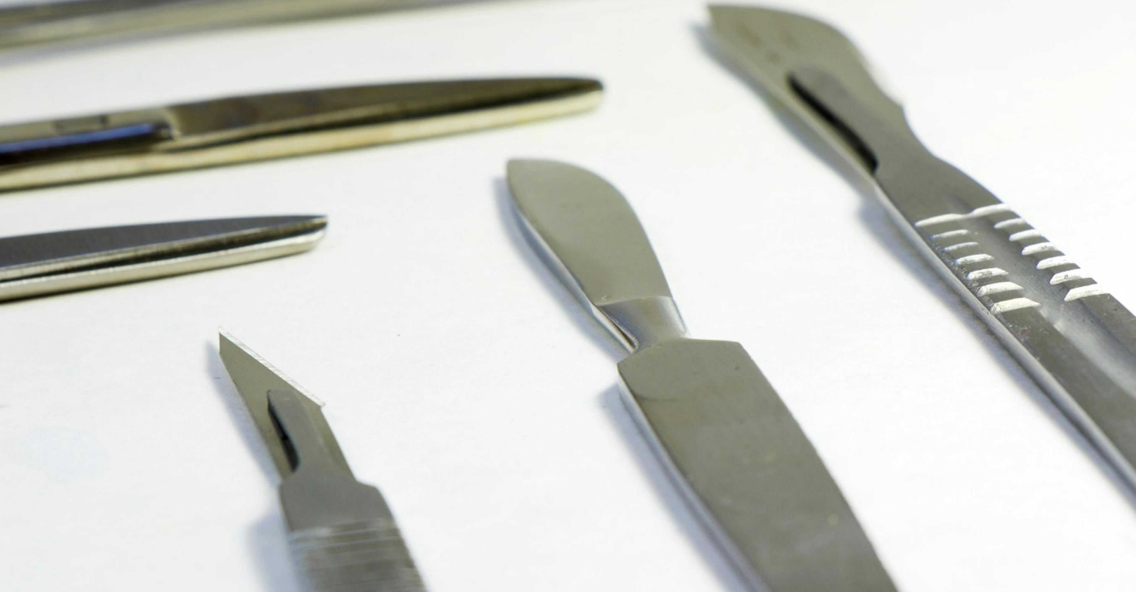 machete or scalpel