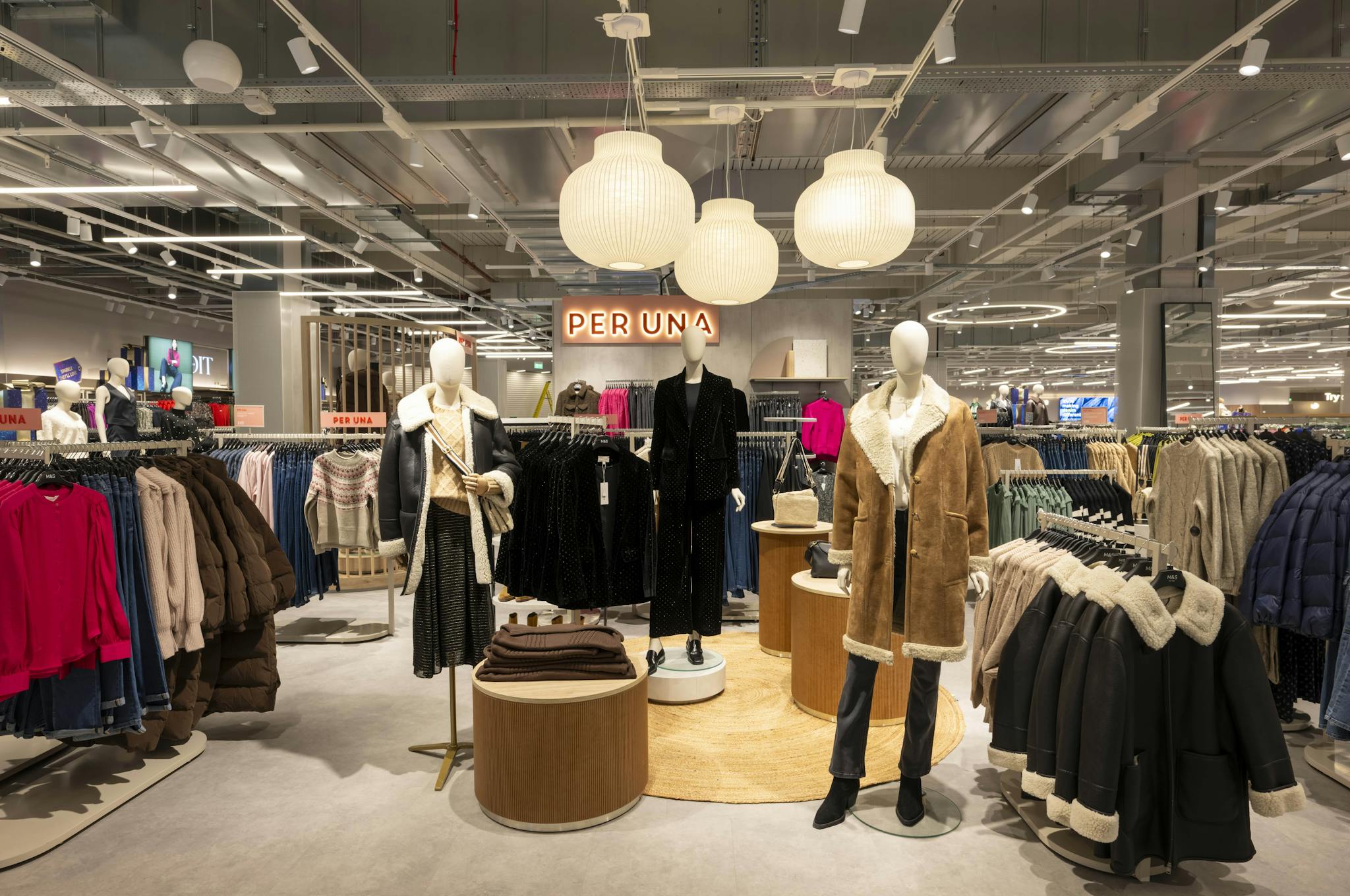 Marks & Spencer (M&S) Interior