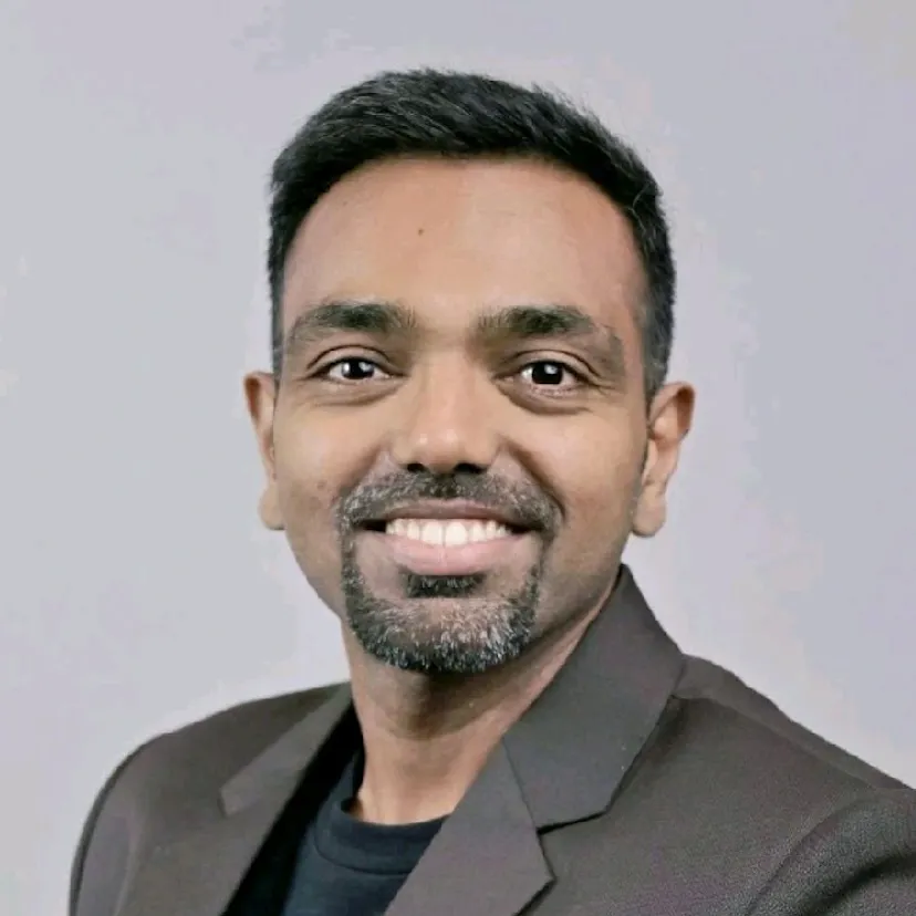 Vivek Gopalpuria - VP Product Marketing Logile
