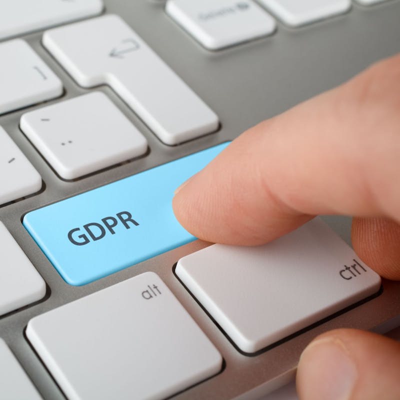 Nærmynd af lyklaborði með merkinu „GDPR“