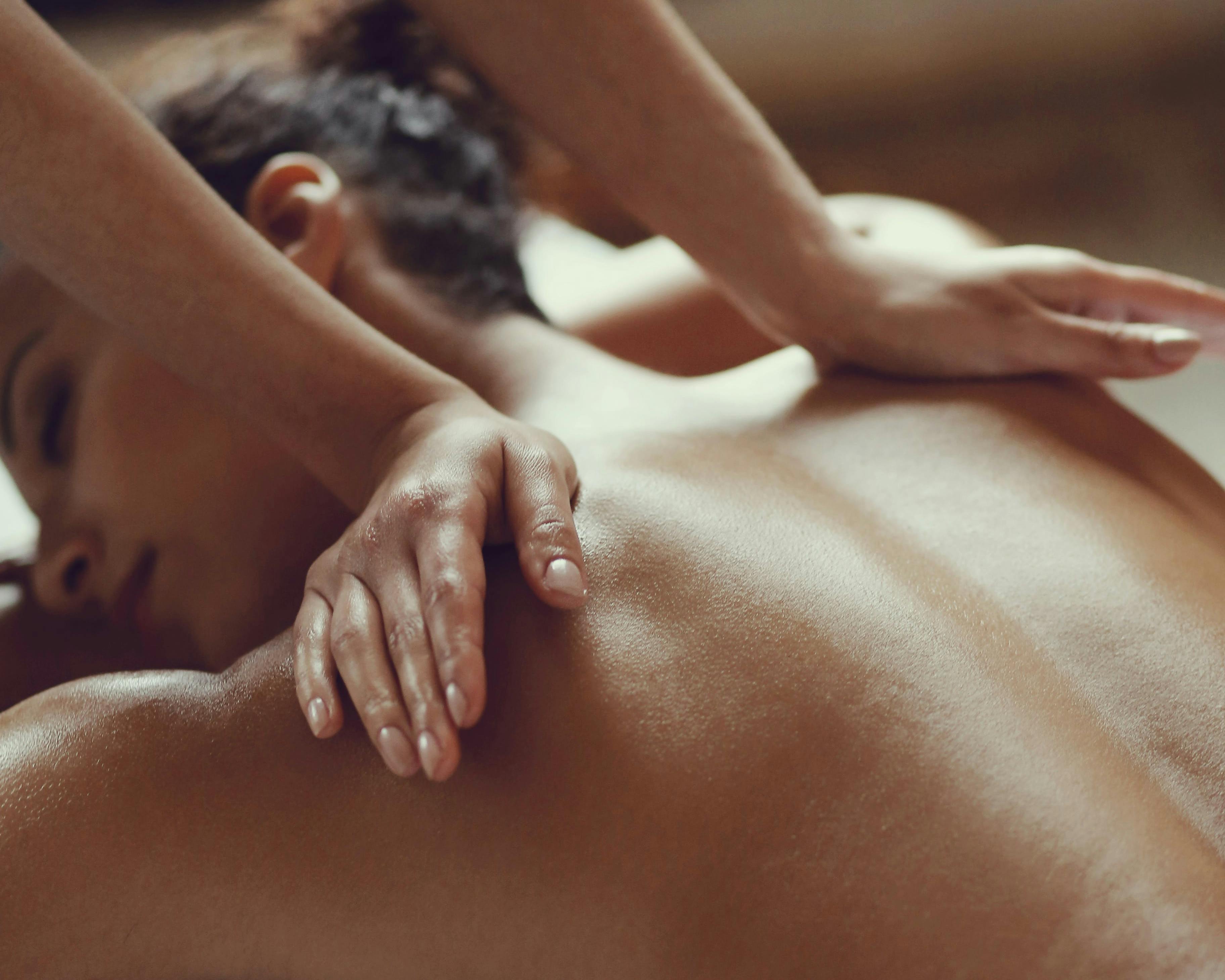 Lōkahi Hawaiian Lomi Lomi Massage - Healing for Women