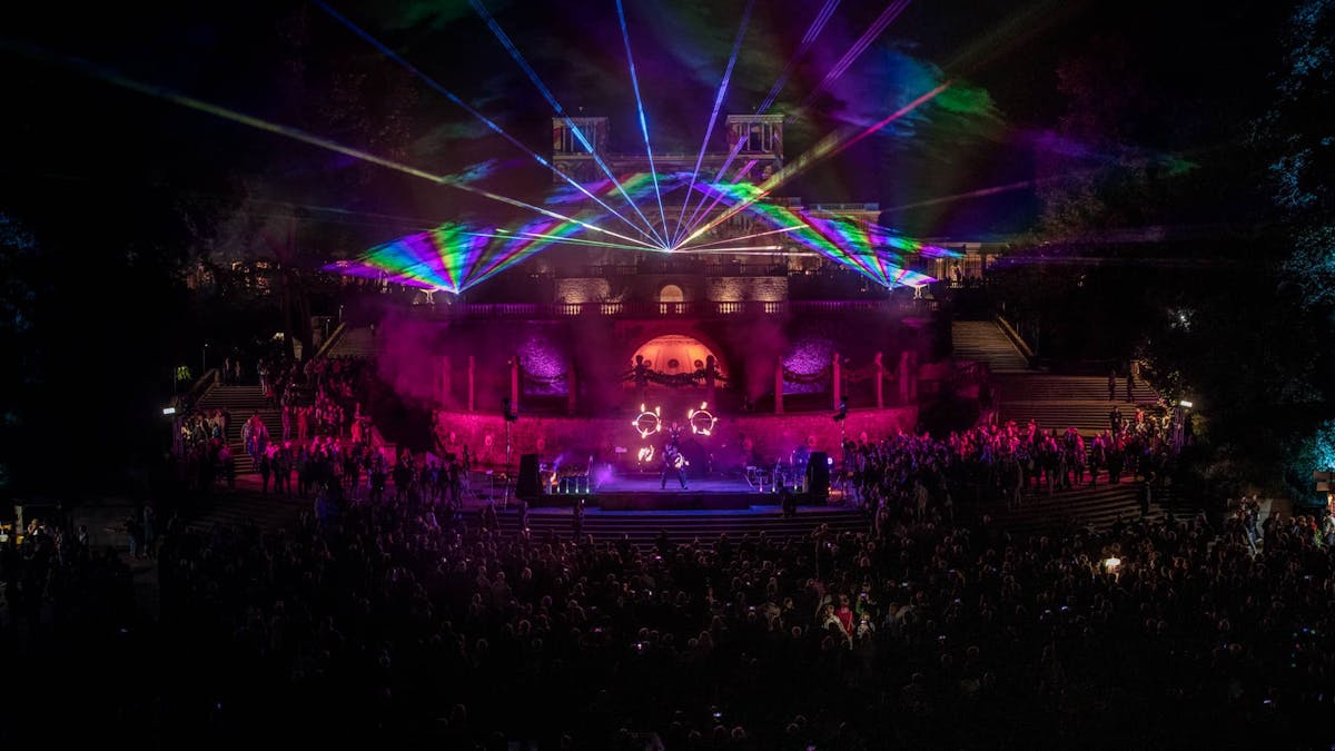 Laser-Fireshow on big stage at Potsdamer Schlössernacht. 