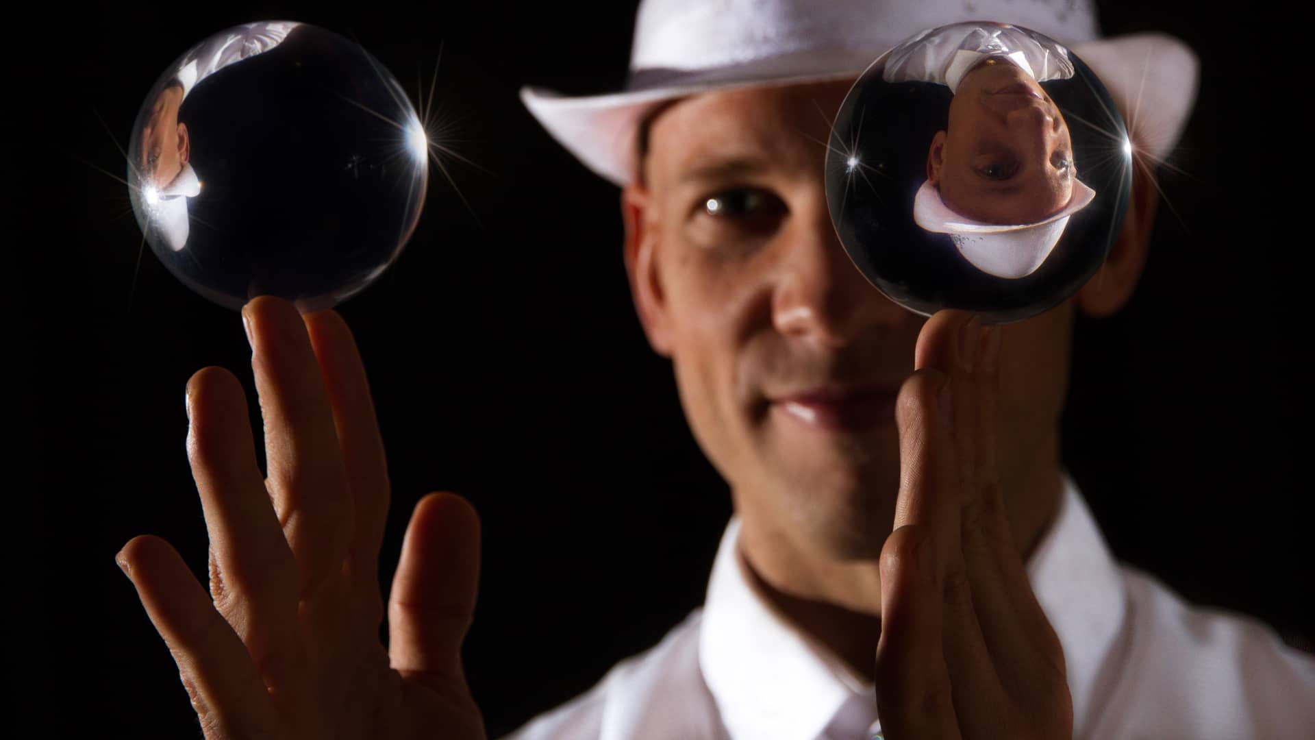 Stainless Steel Contact Juggling Ball (80mm, 1 Ball) : MJM Magic