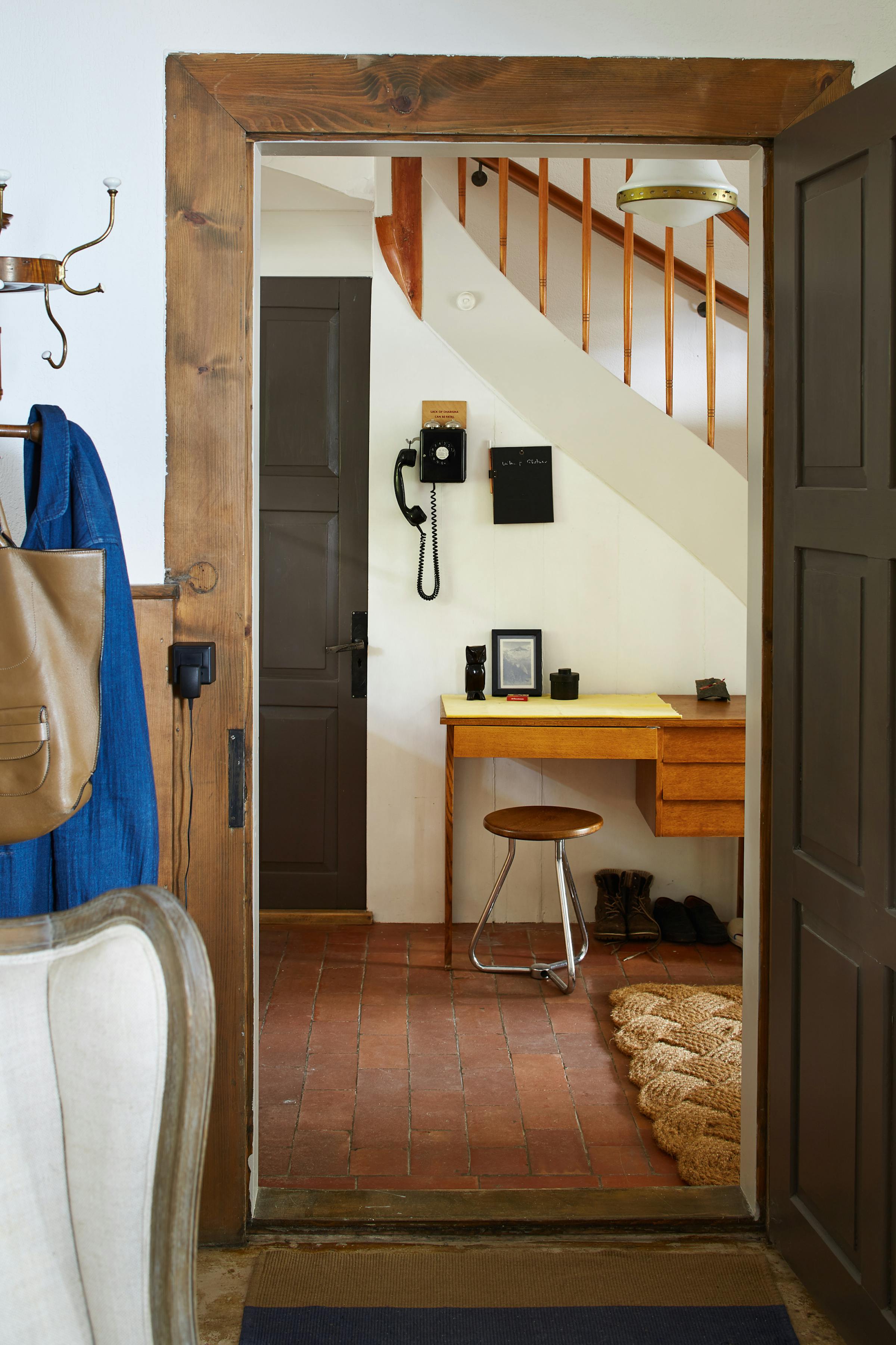 Entrance hall and staircase with a desk from the 1950s