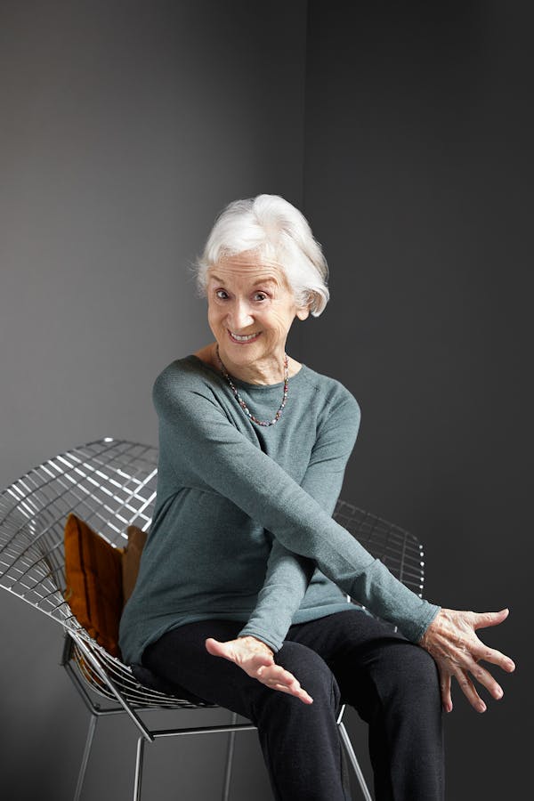 Portrait of the 93 years old graphic designer Lora Lamm