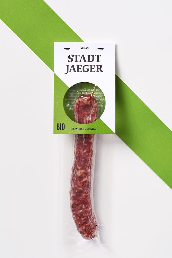 Product photo of a dried sausage