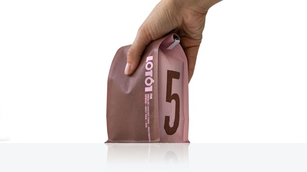 Pack Shot of LOT61 FIVR coffee packaging