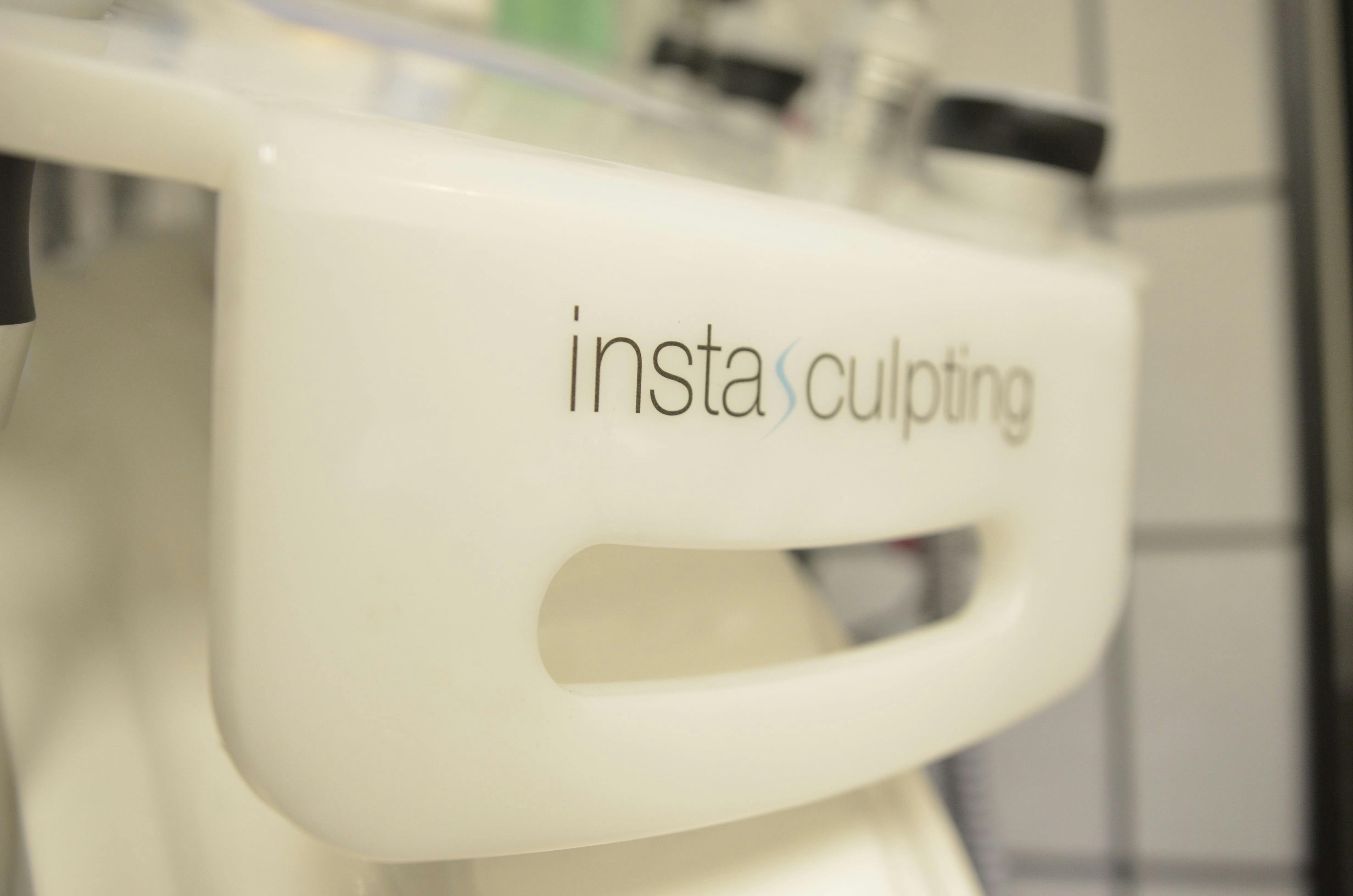 Insta sculpting machine.