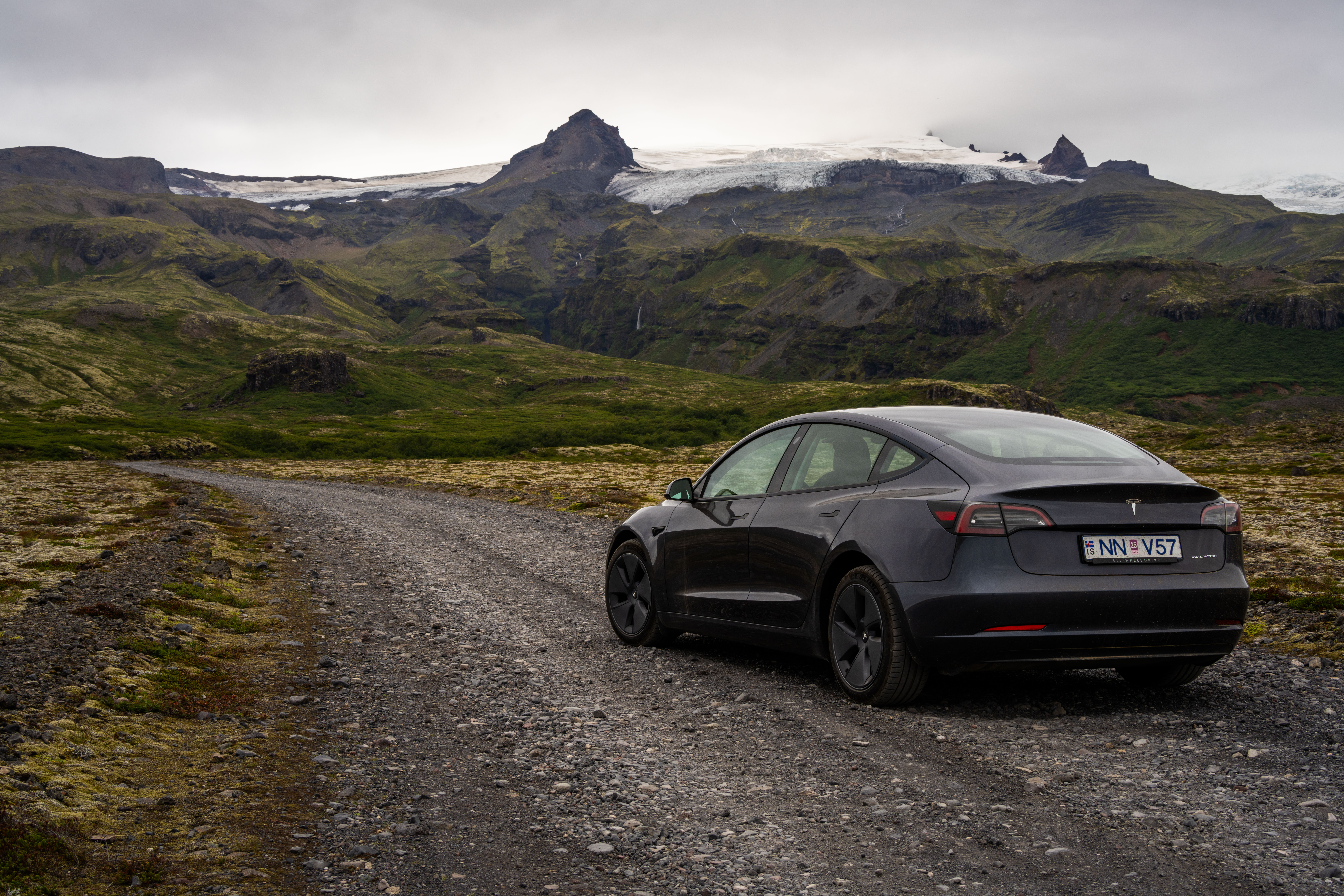 Iceland Road in the Vestrahorn area