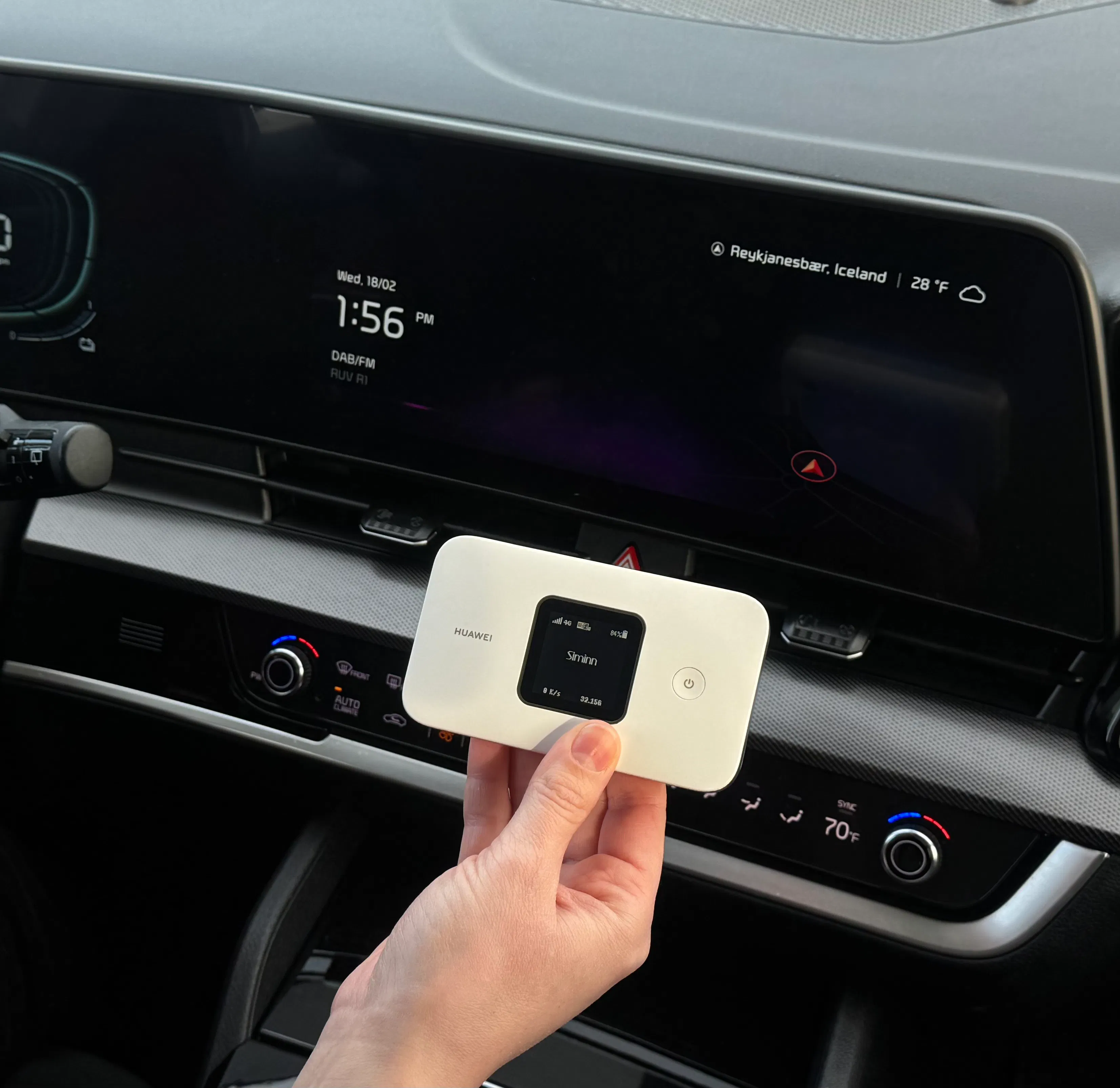 Portable wifi hotspot rental car