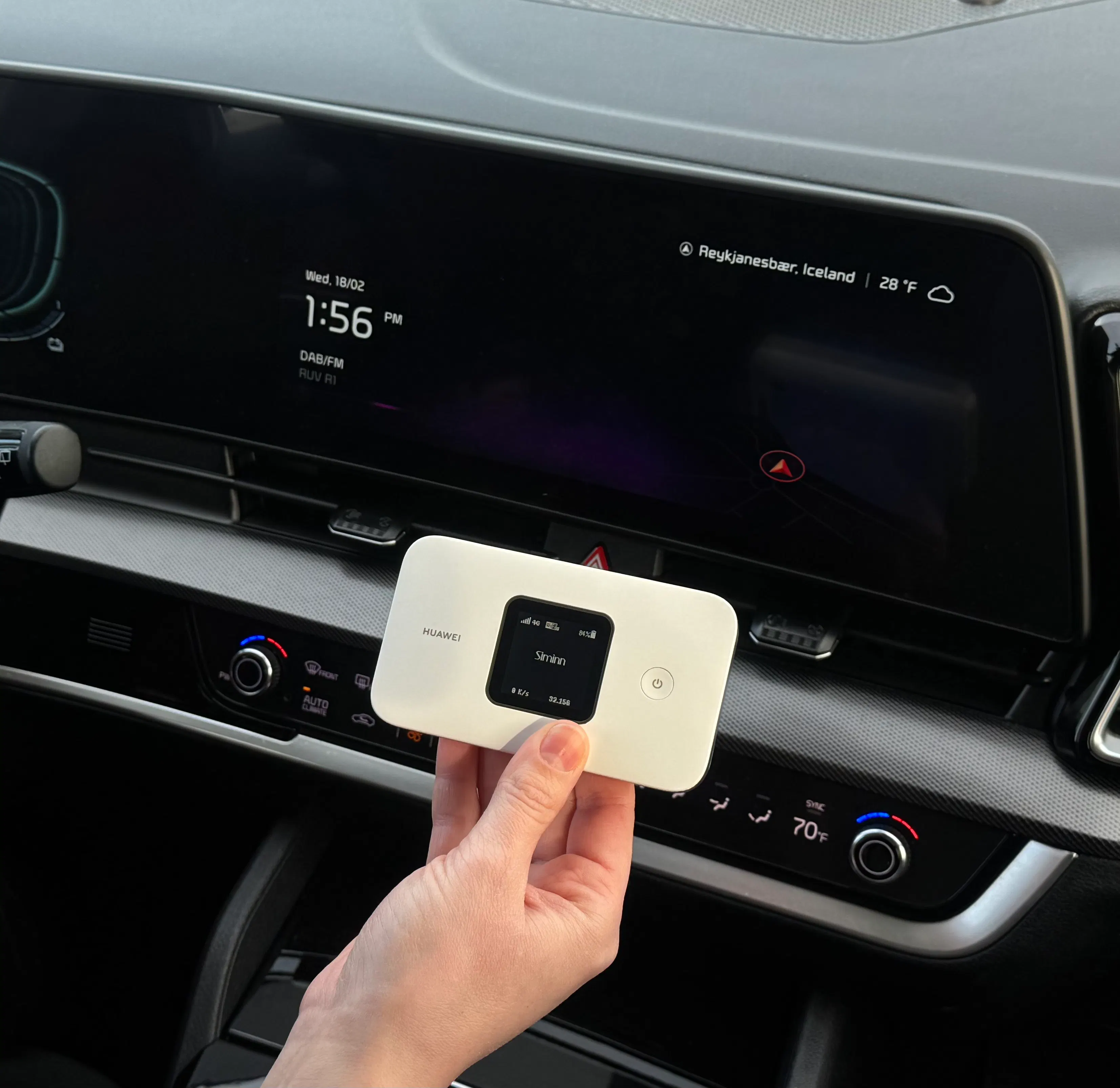 Portable wifi hotspot rental car