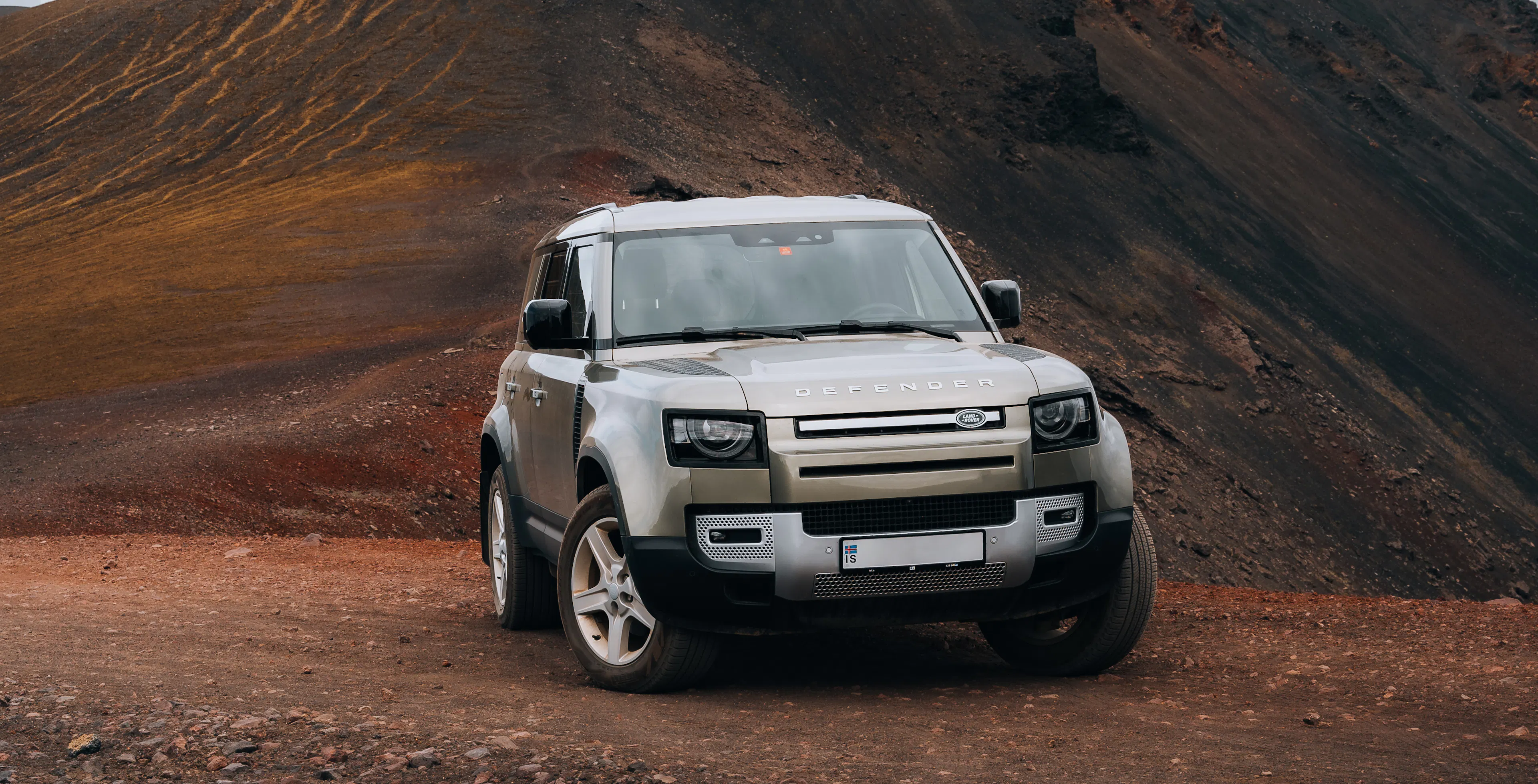 Defender red mountain highlands