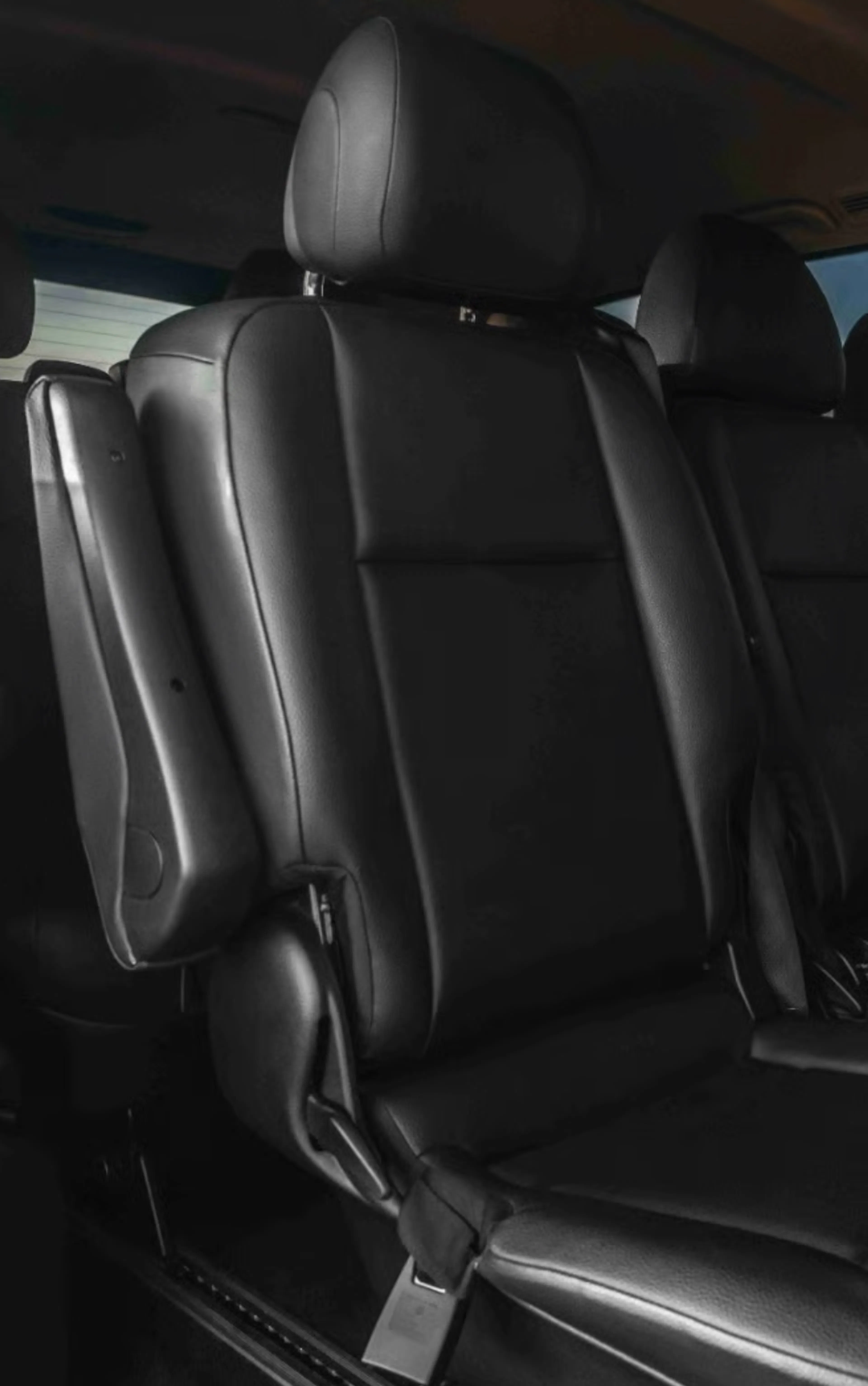 Asientos interiores de furgoneta Mercedes