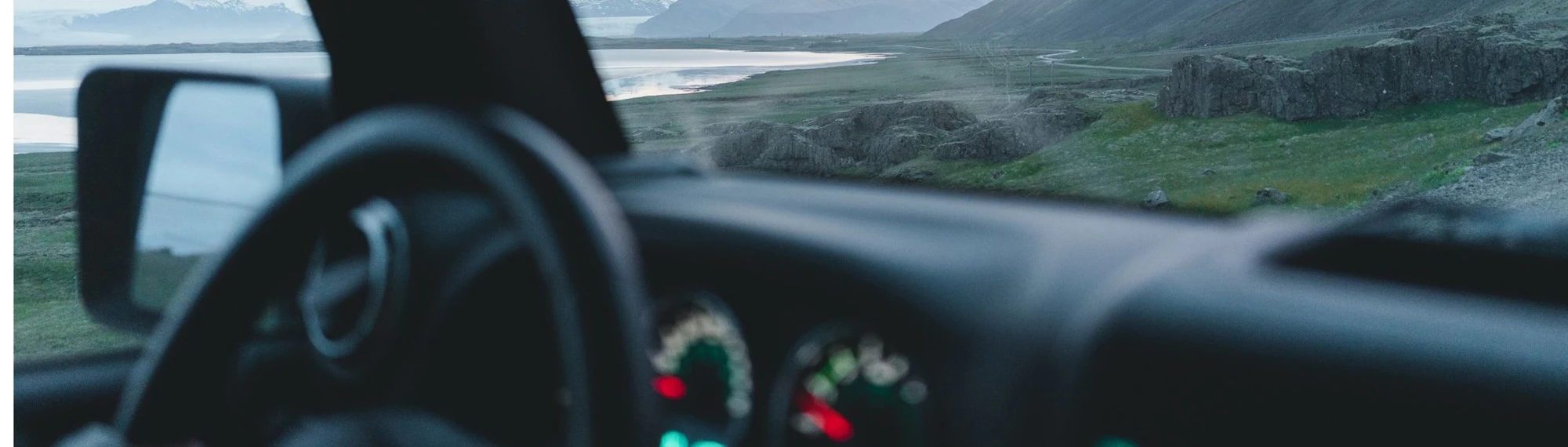 La Guía Completa del Seguro de Coches de Alquiler en Islandia