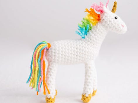 crochet rainbow unicorn