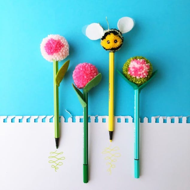 bee shaped Pom poms to place on your pencils