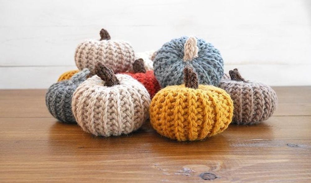 Cute crochet pumpkins for your autumn decor
