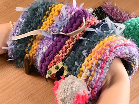 How to crochet a twiddlemuff