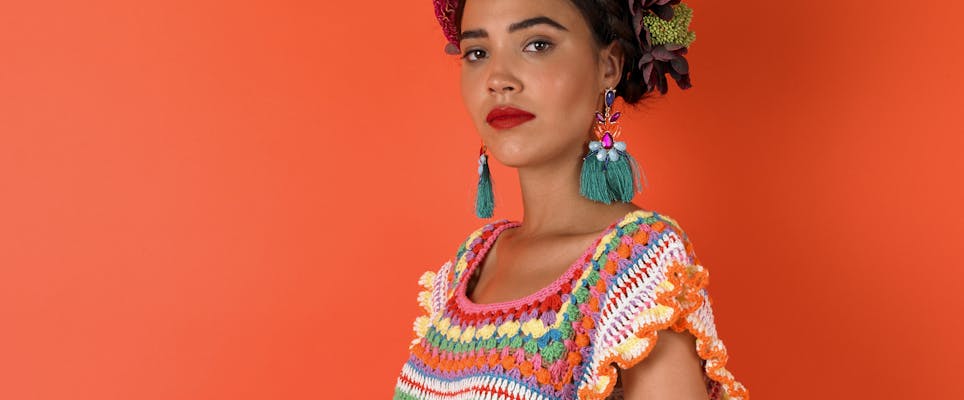 Kahlo crop top free crochet pattern by Katie Jones for paintbox yarns