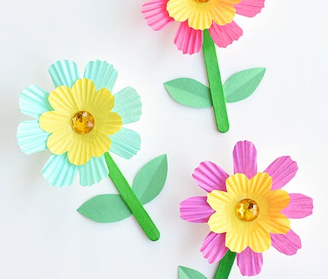 Pipe Cleaner Spring Flowers - One Little Project