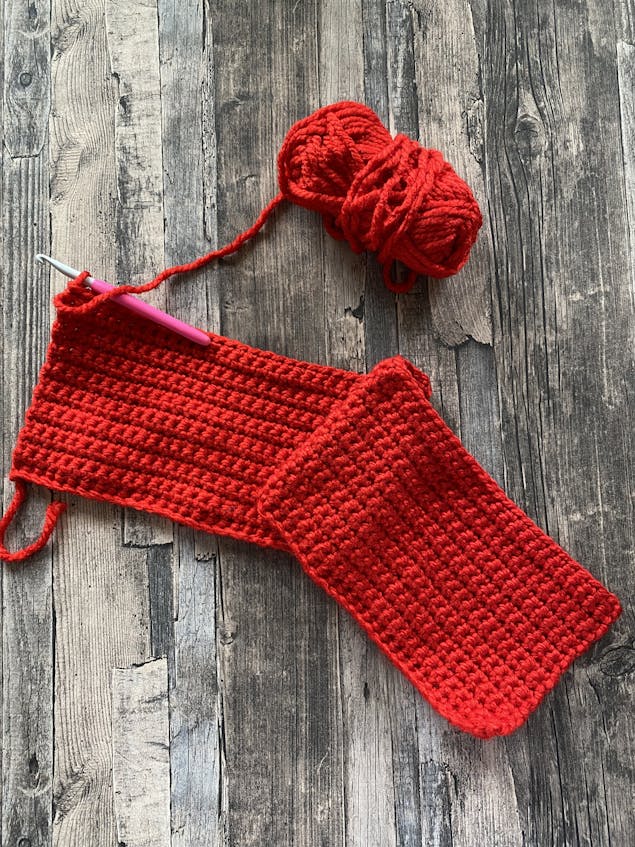 Beginner Crochet Kit, Candy Cane Christmas Crochet Kit With Yarn