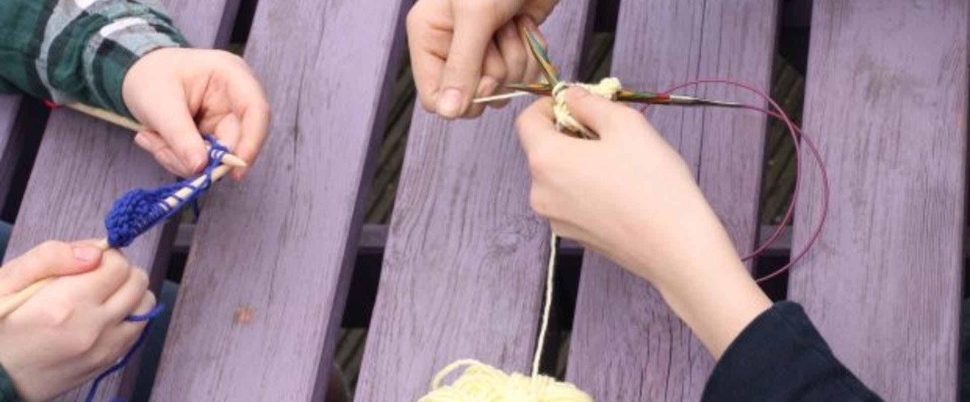 Learn to Knit: Teach Yourself How to Knit - FeltMagnet