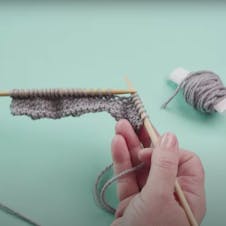 knit rows in stocking stitch