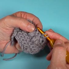 Bobble stitch step 1