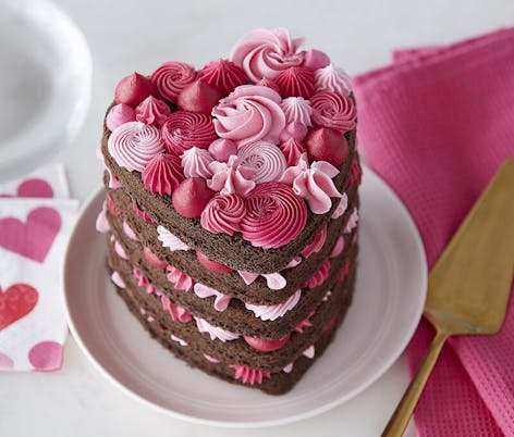 Make Heart-Shaped Cakes for Valentine's Day – Between Naps on the Porch