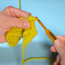 Crochet puff stitch step 5