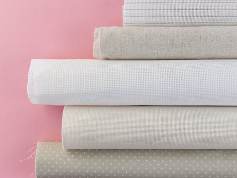Everything you need to know about Aida, evenweave and needlework fabric