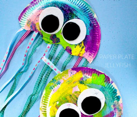 paper plate jellyfish DIY