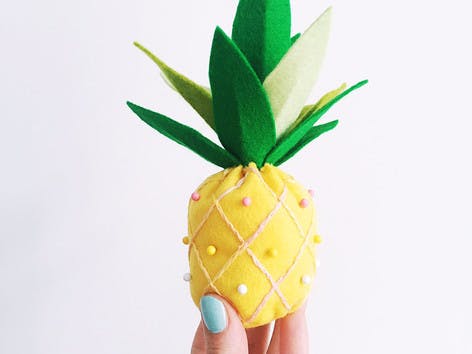 How to make a pin-apple cushion