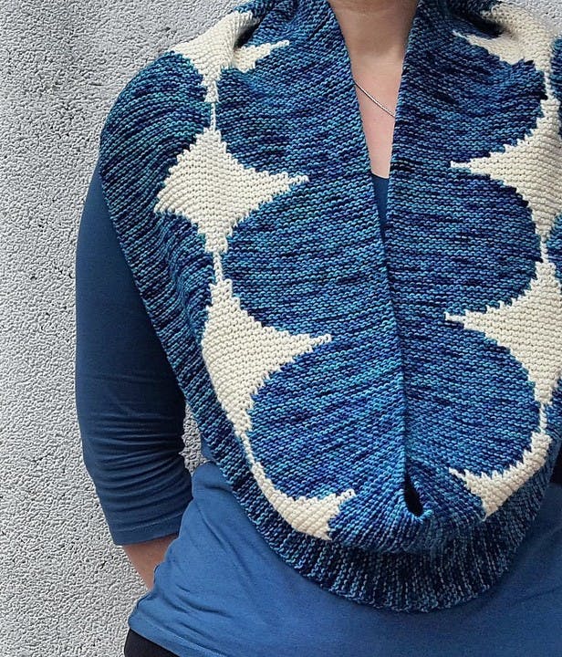 Ice Maiden Cowl by Sybil Ra