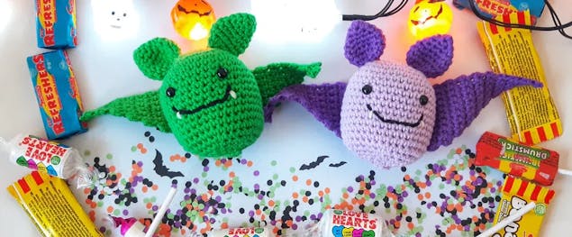 Free amigurumi bat pattern