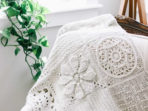 Top 30 afghan crochet patterns