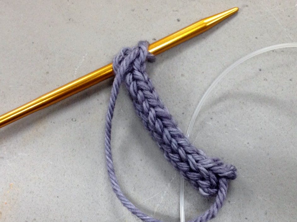 how to knit an i-cord by Amy kaspar