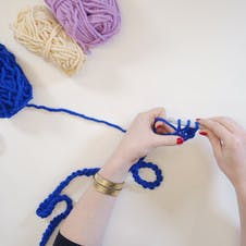 How To Crochet A Blanket (4 Steps) 