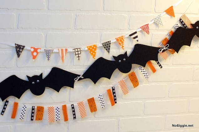 Halloween garland