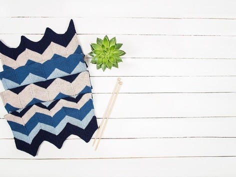 How to knit zig zags