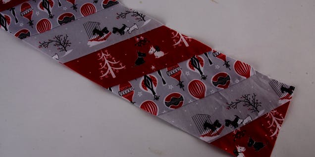 A Christmas Wish table runner step 4