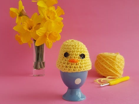 Crochet a chick egg cosy with Emma Friedlander-Collins