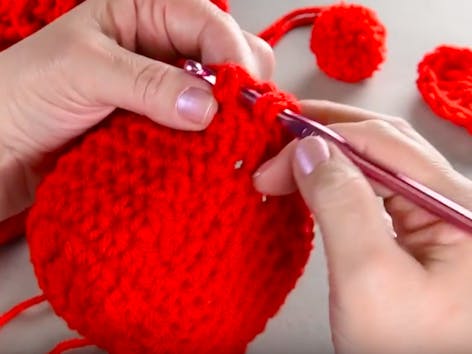 How to crochet a newborn baby hat